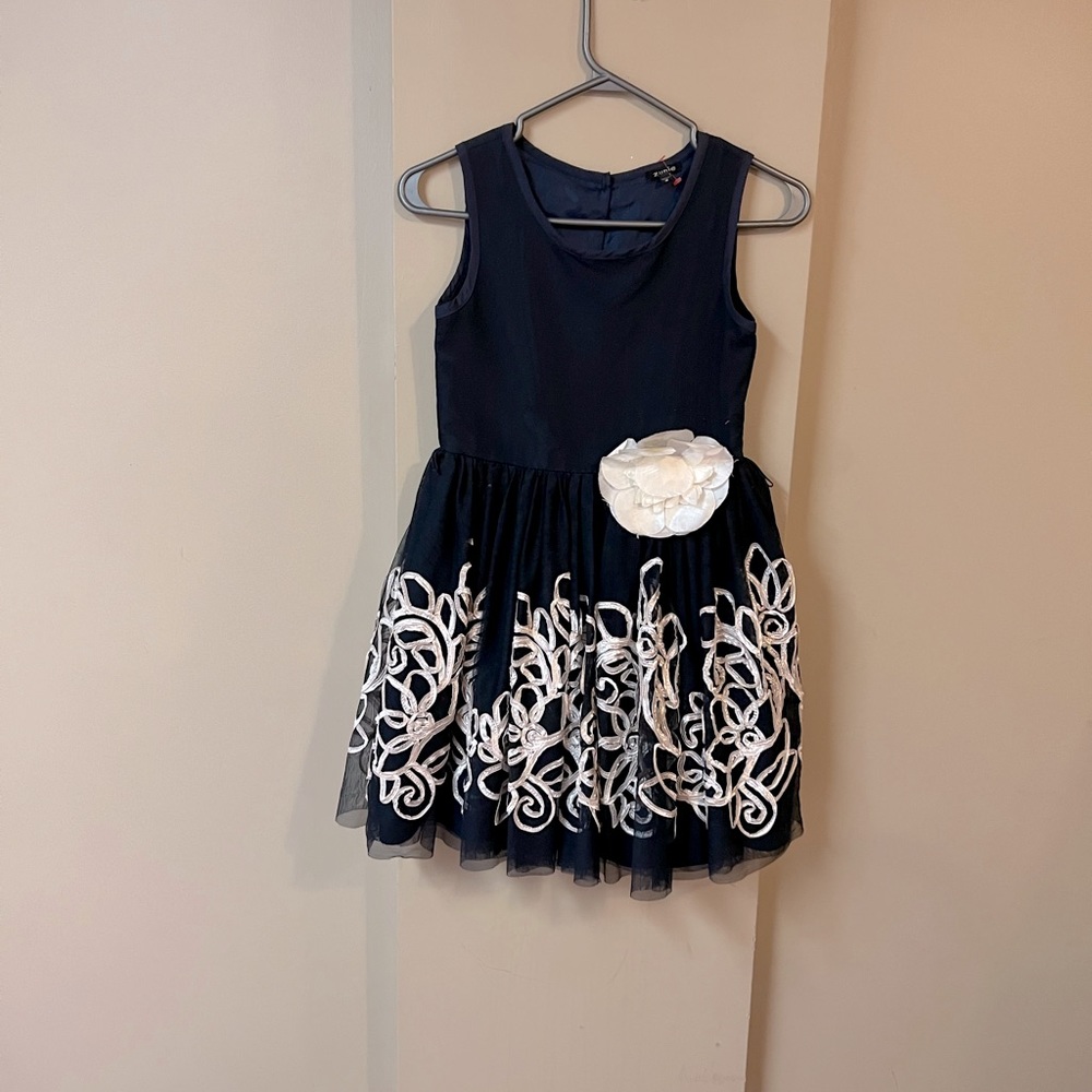 Zunie kids size 10 dress